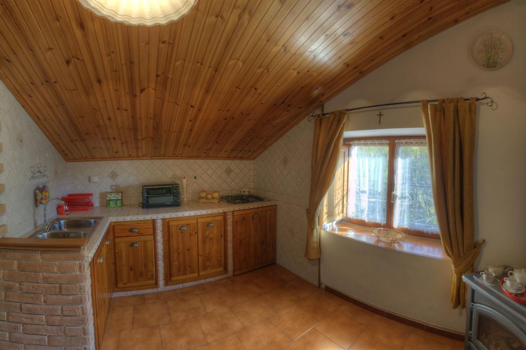 Appartamenti De Sanctis Villetta Barrea Habitación foto